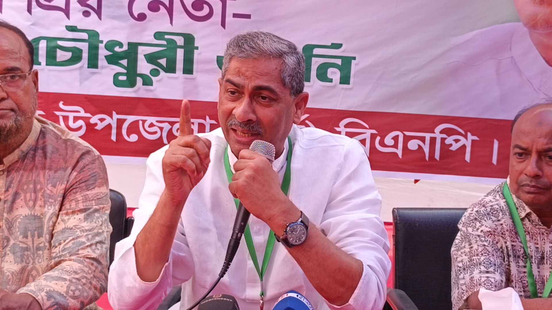 আন্দোলনের নামে শাহবাগ-যমুনার সামনে বসে যা ইচ্ছা বলা যাবেনা: এ্যানি