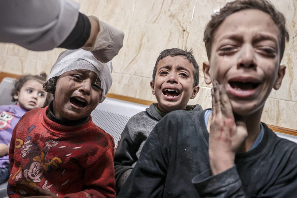 গাজায় ত্রাণ সংকট, ৪৮ ঘণ্টায় ১৪ হাজার শিশুর জীবন হুমকিতে: ফ্লেচার