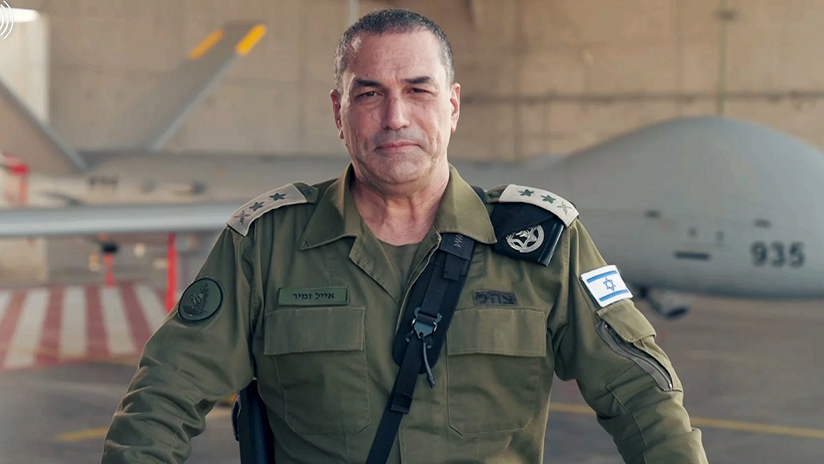 ‘দীর্ঘস্থায়ী যুদ্ধের’ জন্য ইসরায়েলিদের প্রস্তুত থাকতে হবে