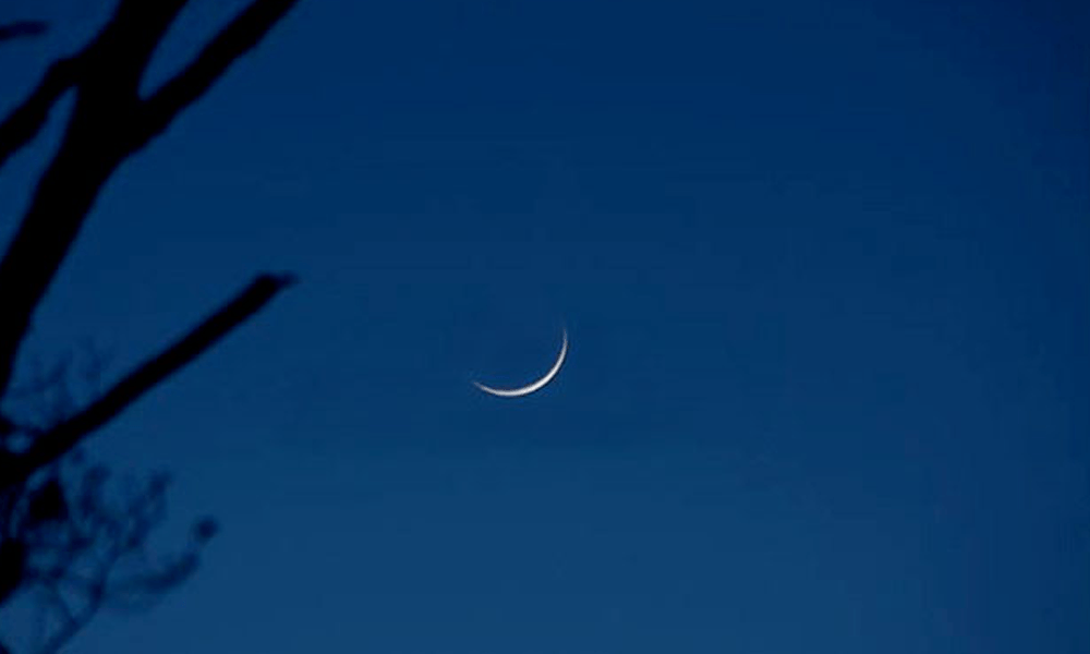 সৌদির আকাশে শাওয়াল মাসের চাঁদ, ঈদ শুক্রবার