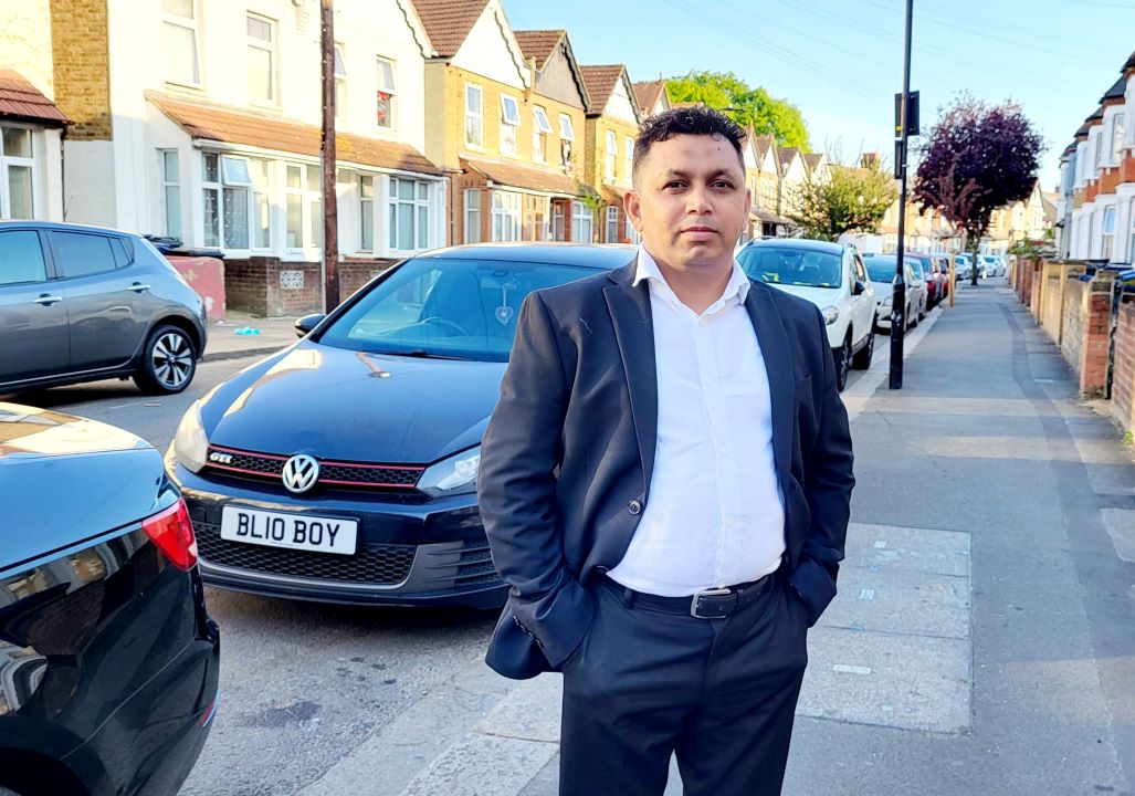 কবি তুহিন মাহামুদের কবিতা &#8216;মানুষ গুলো&#8217;