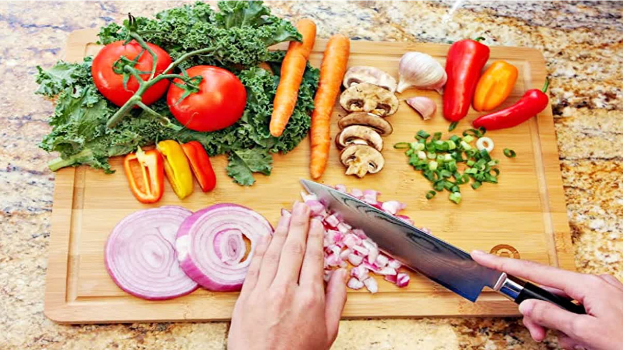 রান্নার জন্য কেটে রাখা সবজি দীর্ঘদিন টাটকা রাখবেন যেভাবে