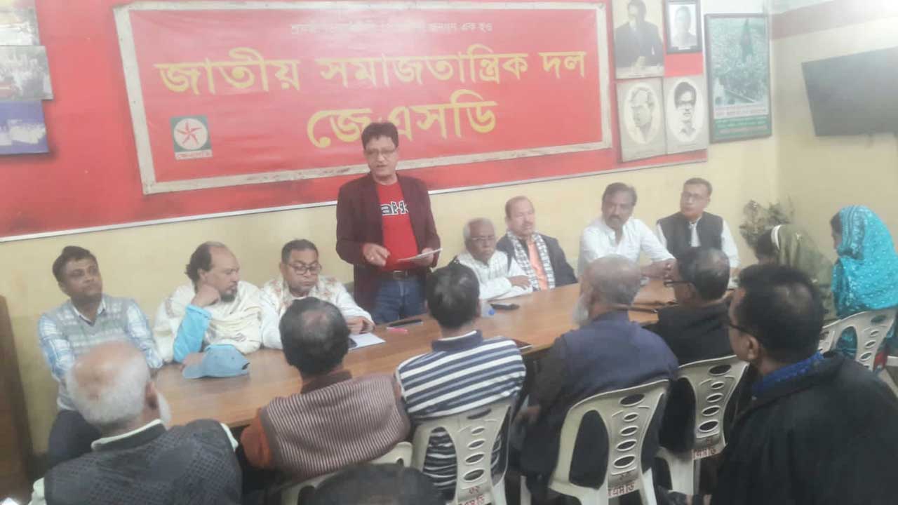 রাষ্ট্রের জন্য বর্তমান সরকার নিরাপদ নয় : স্বপন