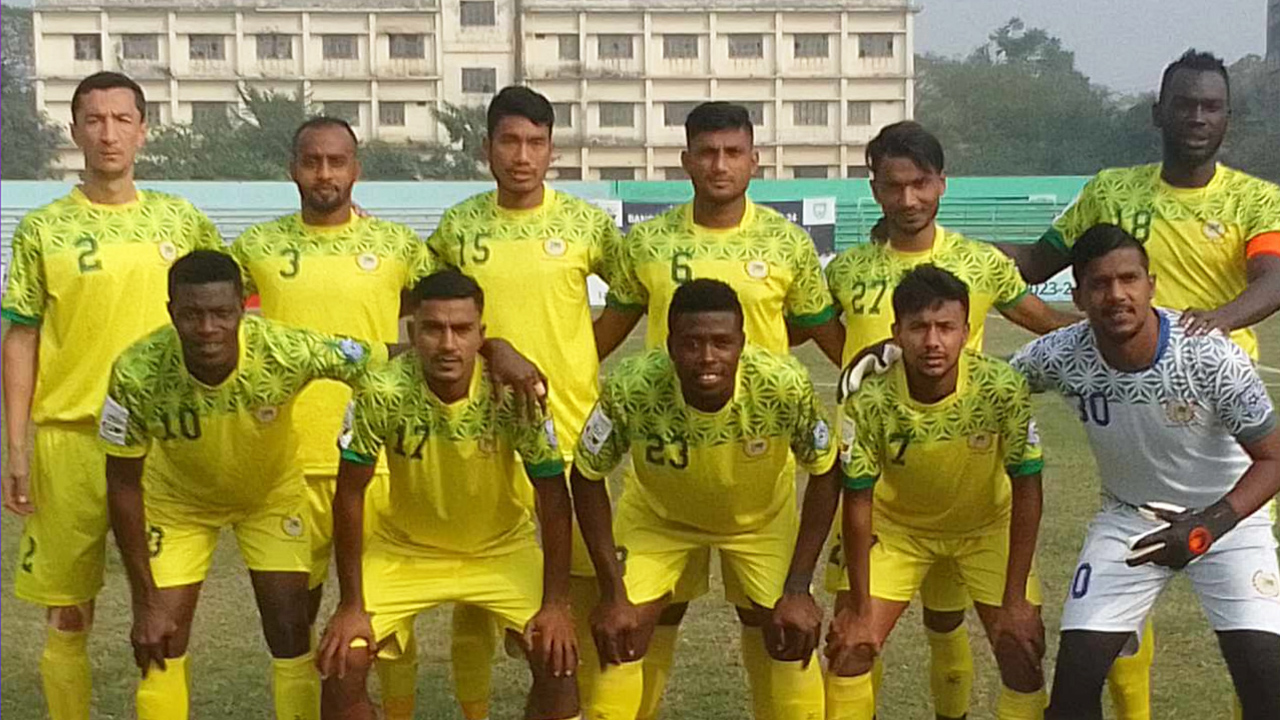 আবারও ড্র রহমতগঞ্জের, জয়ে ফিরল আবাহনী