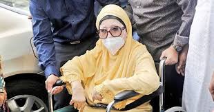 স্বাস্থ্য পরীক্ষার জন্য হাসপাতালে গেলেন খালেদা জিয়া