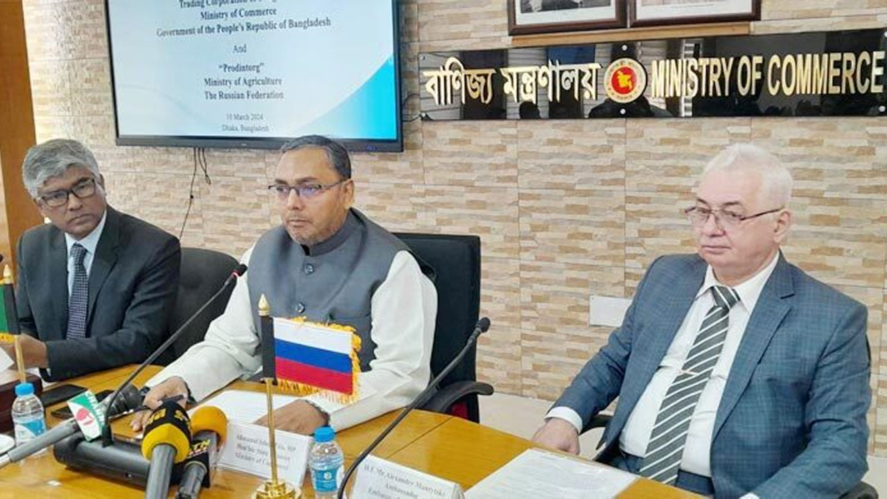 রমজান উপলক্ষ্যে আজ থেকে বাজার তদারকি আরও বাড়ানো হবে ; বাণিজ্য প্রতিমন্ত্রী