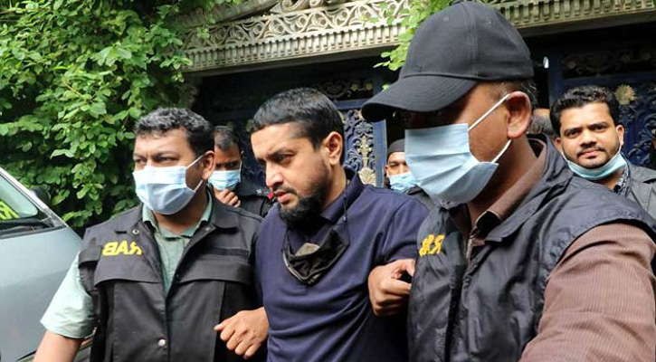 অস্ত্র মামলায় গোল্ডেন মনির খালাস