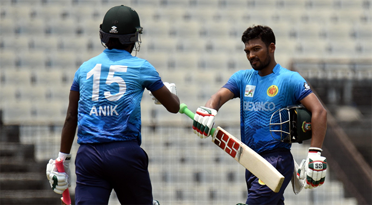 বড় জয়ে শিরোপার আরও কাছে আবাহনী