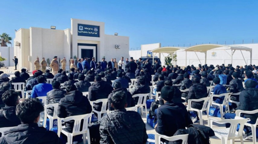 লি‌বিয়া থেকে দেশে ফিরেছেন ১৭০ বাংলাদে‌শি