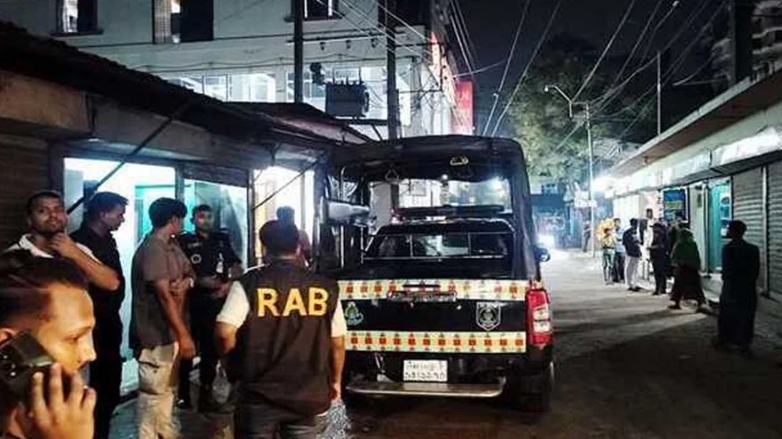 র‌্যাবের ওপর হামলা চালিয়ে পালালো শীর্ষ সন্ত্রাসী