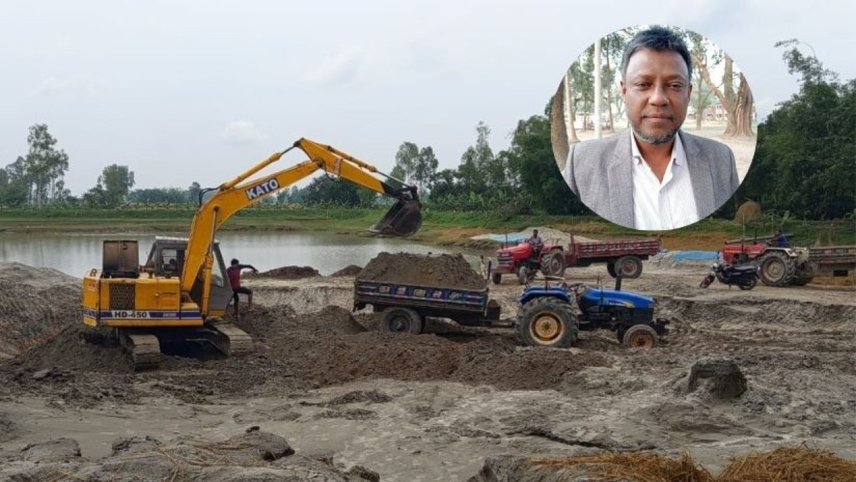 অবৈধভাবে কৃষি জমির মাটি কাটার আওয়ামীলীগ নেতার বিরুদ্ধে