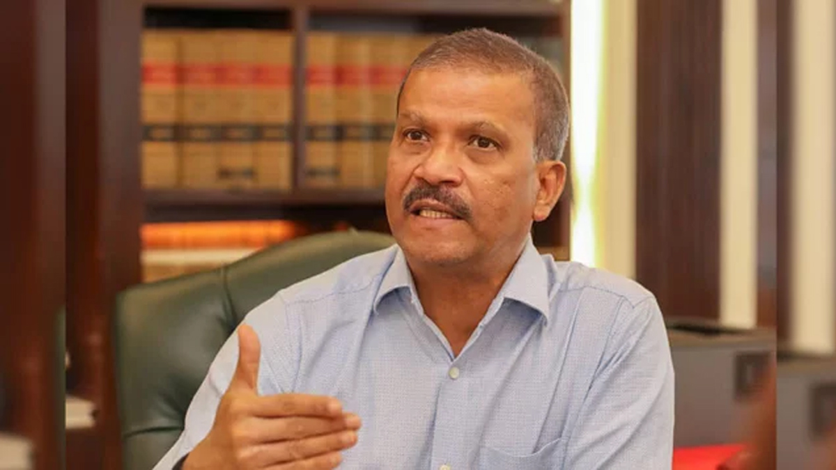 ‘আ.লীগ নিষিদ্ধ করে ভুল করেছি’, এমন মন্তব্য কি আসিফ নজরুল করেছেন?