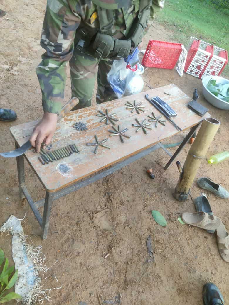 রাঙ্গামাটিতে সেনাবাহিনীর সাথে ইউপিডিএফ সন্ত্রাসীদের গুলিবিনিময়, অস্ত্র ও সরঞ্জাম উদ্ধারসহ ৩  সন্ত্রাসী আটক