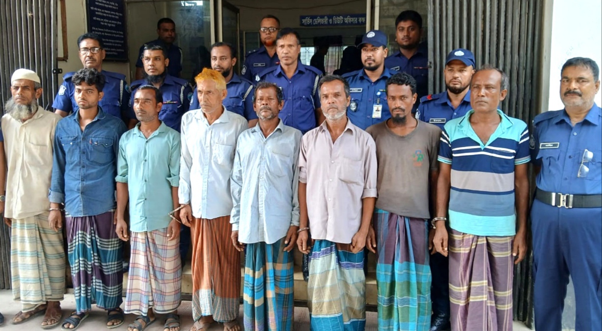 হ্যান্ডকাপসহ আ.লীগ নেতাকে ছিনিয়ে নেওয়ার ঘটনায় গ্রেপ্তার ৯, এএসআই ক্লোজড