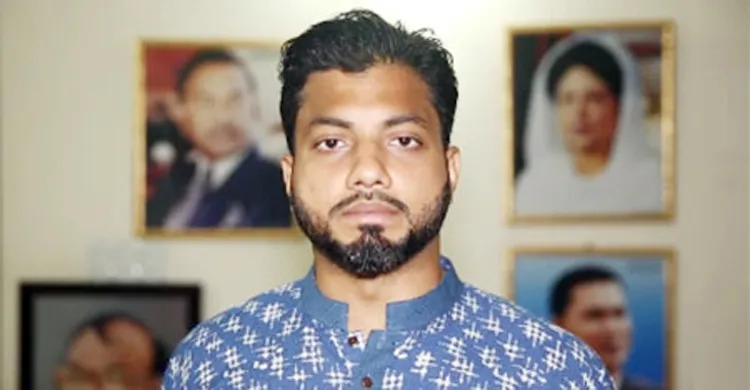 আসিফ-মাহফুজকে পদত্যাগের আহ্বান জানালেন ইশরাক