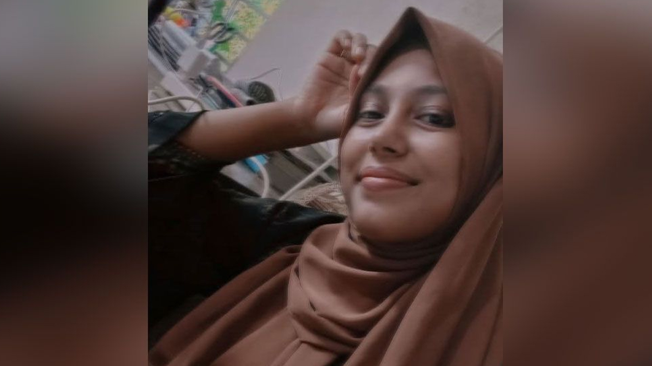 আসল শিবির হইল আমার মা, জোর করে বোরকা পরায়