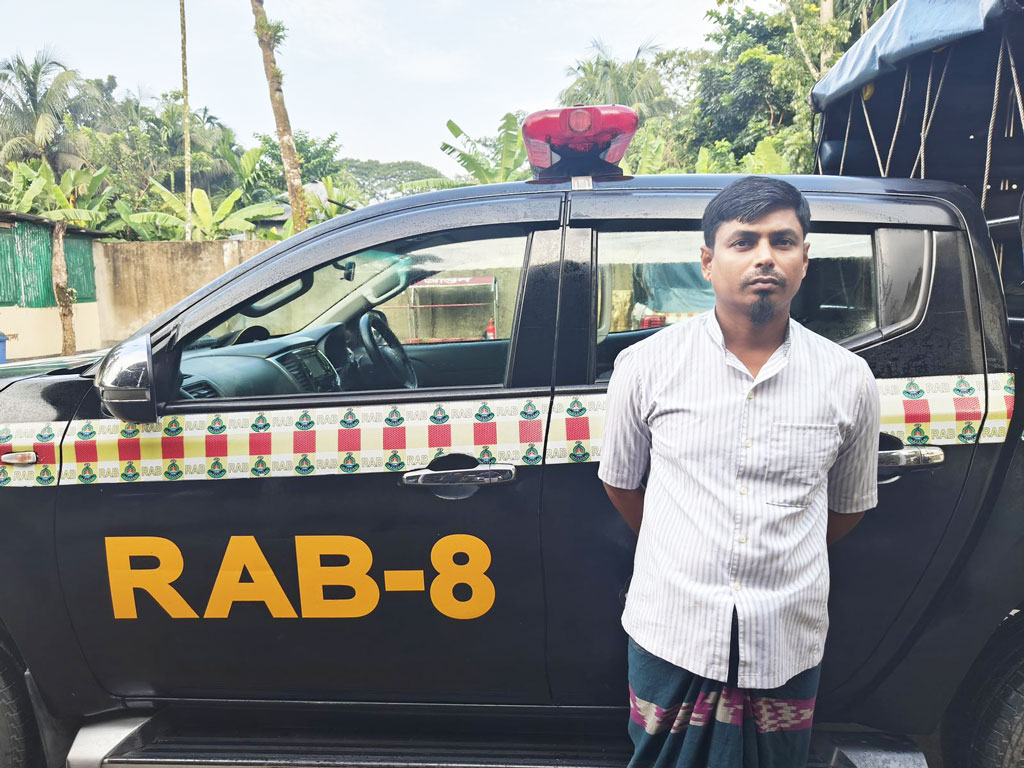 বাউফলে তরমুজ ডাকাতির মূল হোতা গ্রেপ্তার