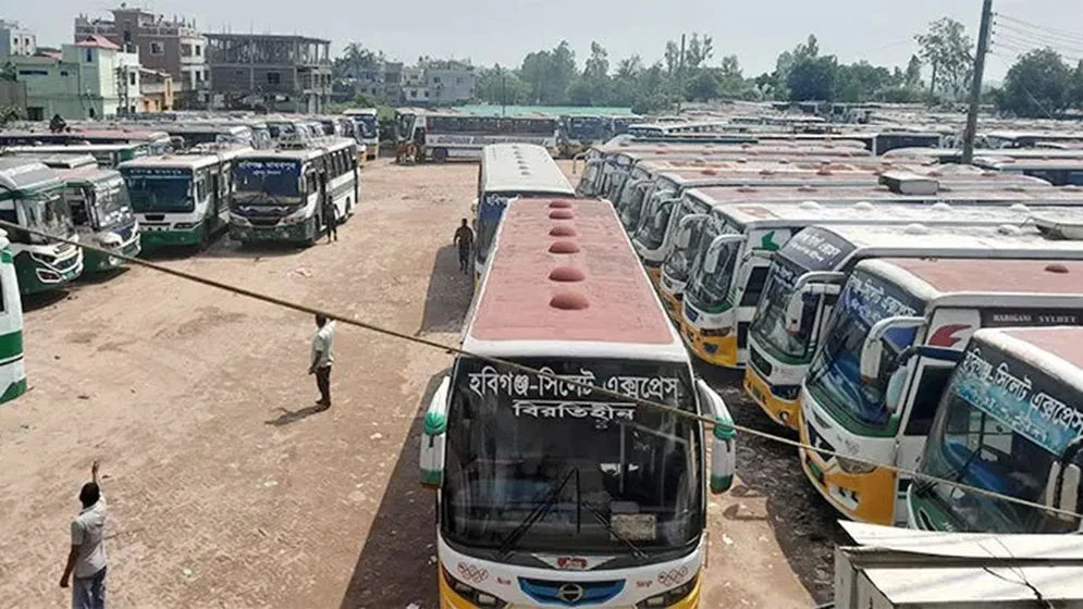 হবিগঞ্জে অনির্দিষ্টকালের পরিবহন ধর্মঘটে চরম ভোগান্তি, স্থবির যান চলাচল