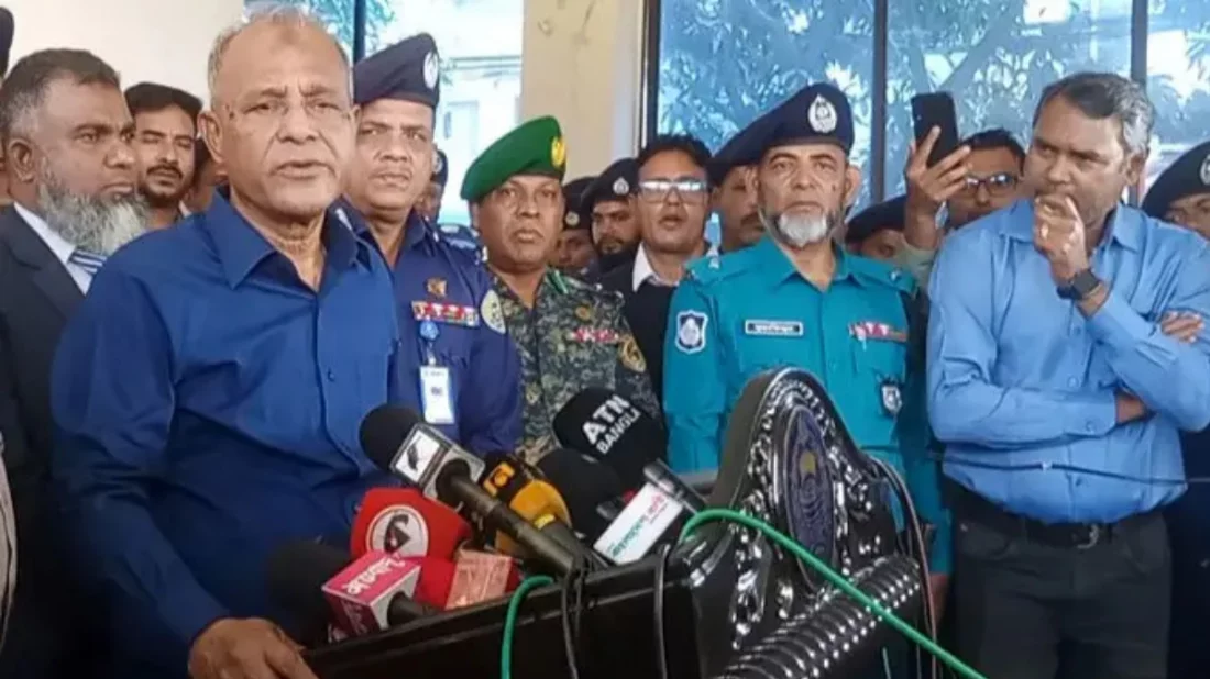 ভোটারদের আকৃষ্ট করতেই প্রার্থীরা প্রশাসনের পক্ষপাতের অভিযোগ তুলছে: স্বরাষ্ট্র উপদেষ্টা