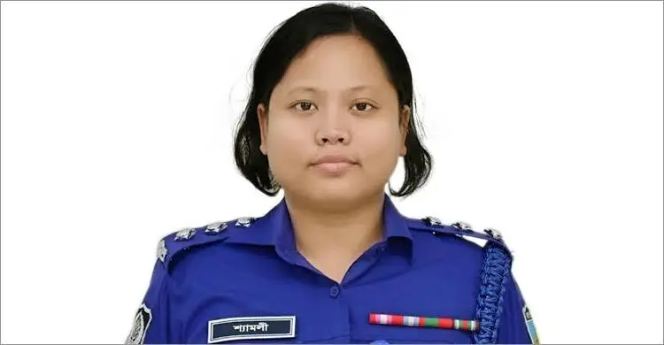 স্বামীর সঙ্গে তর্ক, বাসচালককে ‘অফিসে ডেকে পেটালেন’ সার্কেল এসপি