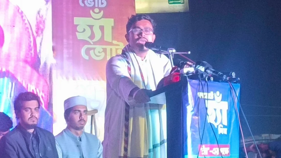 বুকে পাথর চেপে তারেক রহমান ‘হ্যাঁ’ বললেও তৃণমূলে ‘না’-এর ক্যাম্পেইন চলছে: সাদিক কায়েম