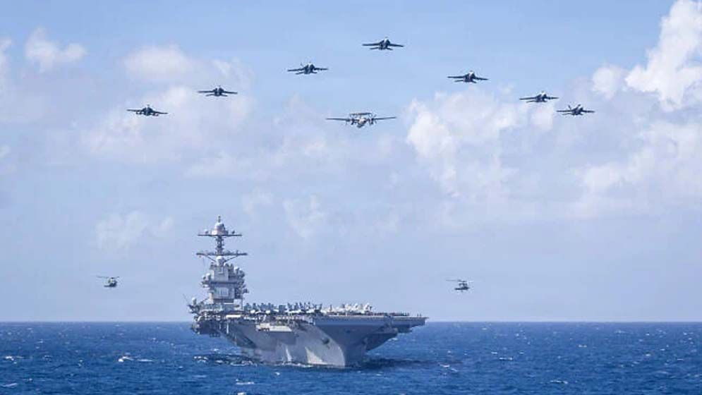 পালিয়েছে মার্কিন রণতরি, হরমুজের পূর্ণ নিয়ন্ত্রণ নিয়েছে ইরান