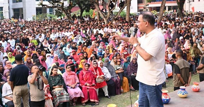 স্বৈরাচারের ভূত এখনো দেশে রয়ে গেছে: প্রধানমন্ত্রী