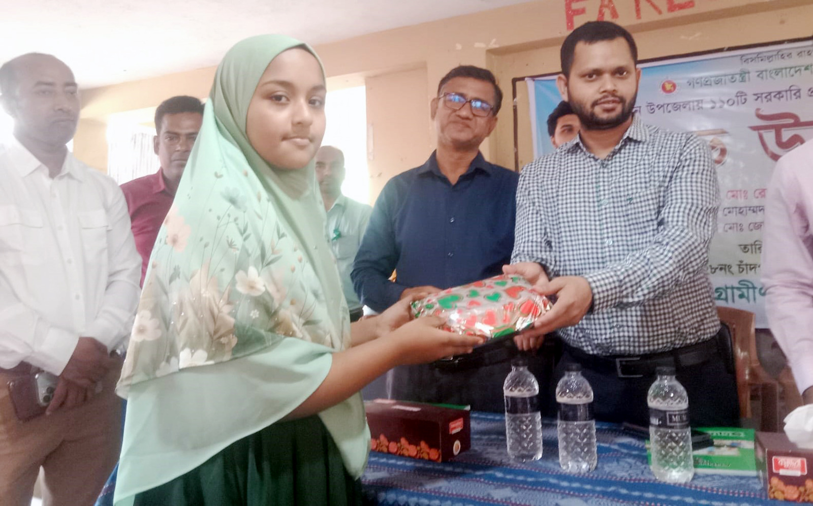 তজুমদ্দিনে ১১০টি প্রাথমিক বিদ্যালয়ে স্কুল ফিডিং কর্মসূচির উদ্বোধন