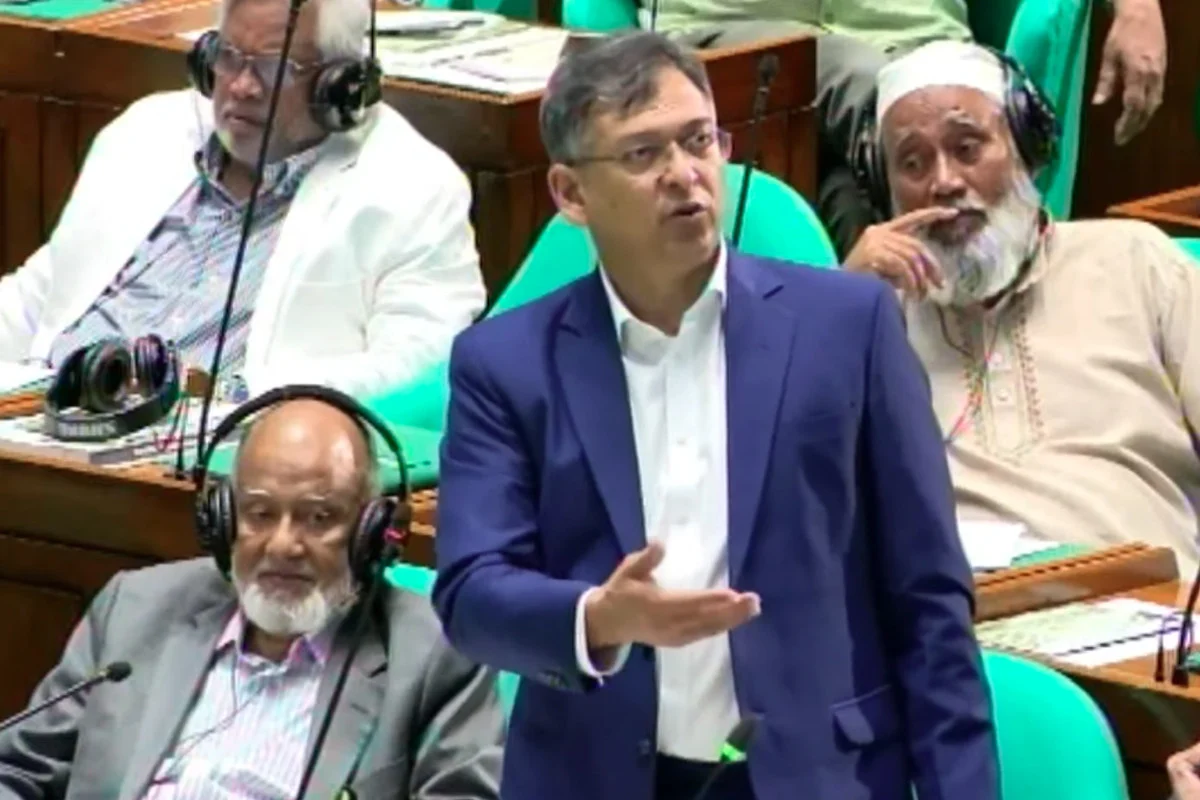 বিধি মেনে সংসদ পরিচালনার আহ্বান স্বরাষ্ট্রমন্ত্রীর