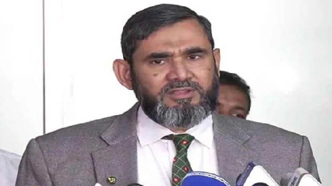 ভোটকেন্দ্রে সাংবাদিক ও পর্যবেক্ষকদের মোবাইল নিতে বাধা নেই: ইসি