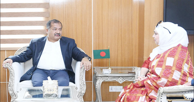 প্রবাসীদের পরিশ্রম দেশের অর্থনীতিকে শক্তিশালী করছে: তথ্যমন্ত্রী