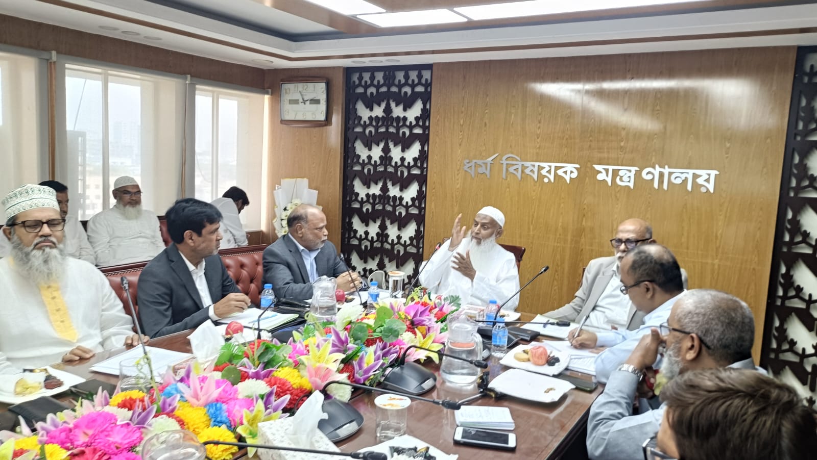 হজযাত্রীদের সর্বোত্তম সেবা নিশ্চিত করতে হবে: ধর্মমন্ত্রী কায়কোবাদ