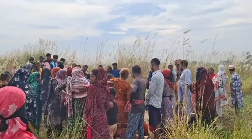 মুন্সীগঞ্জে বাবা ও ৬ বছরের শিশুকন্যাকে চোখ উপড়ে হত্যা