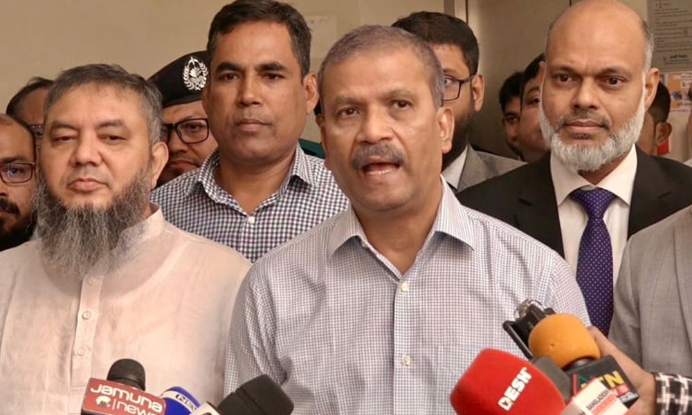 ফেব্রুয়ারিতে নির্বাচন নিশ্চিত, কোনো বিভ্রান্তির সুযোগ নেই: আসিফ নজরুল