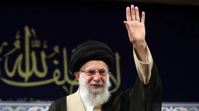 ইসরায়েলে নতুন করে ক্ষেপণাস্ত্র হামলা চালিয়েছে ইরান