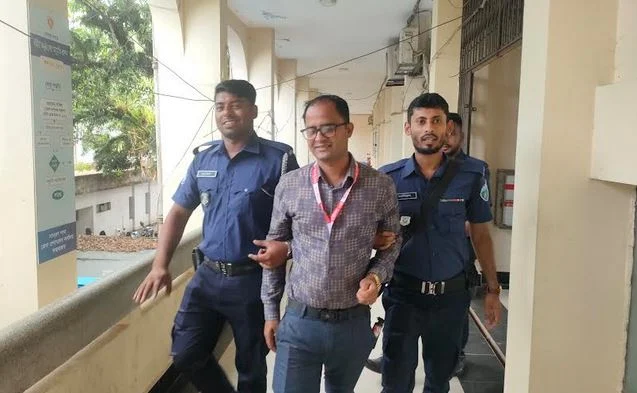 ডিসির স্বাক্ষর জাল : কক্সবাজারে ভুয়া সাংবাদিক আটক