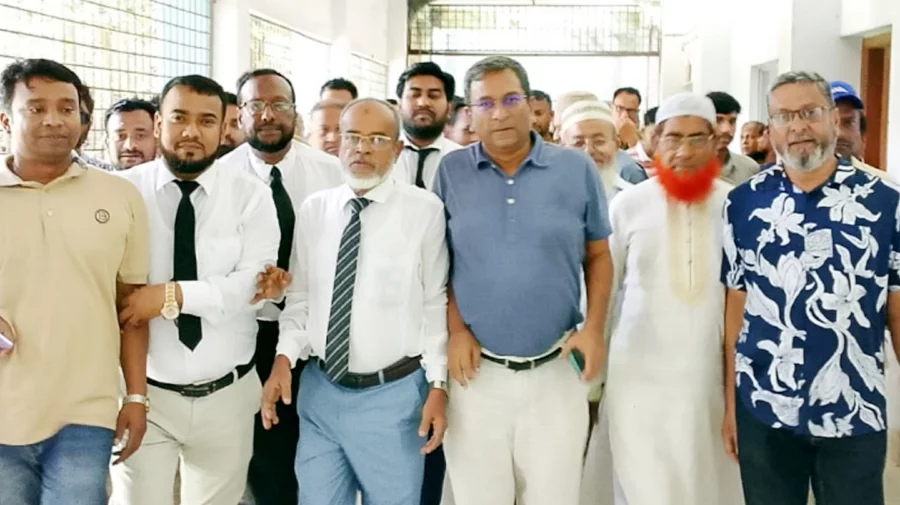 ২ মামলায় অব্যাহতি মিললো বিএনপির সভাপতিসহ ৬৪ নেতাকর্মীর