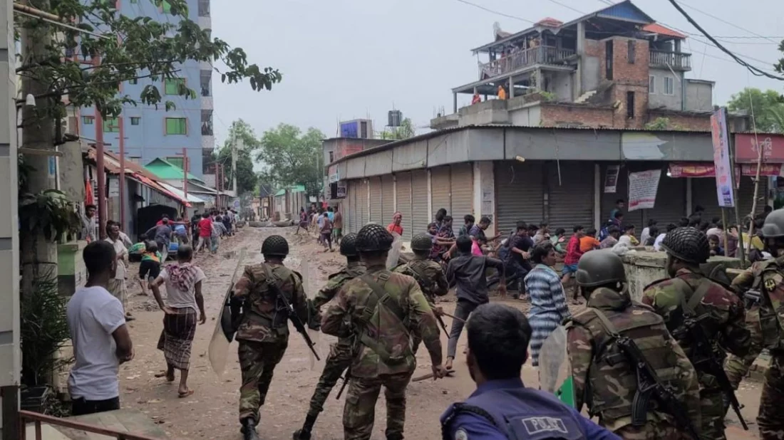 ‘অপমানে’ ছাদ থেকে লাফিয়ে শ্রমিকের মৃত্যু, শ্রমিকদের মাঝে উত্তেজনা