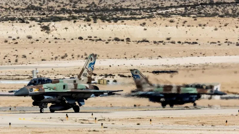 সিরিয়ায় অস্ত্রভাণ্ডারে ইসরায়েলের হামলা