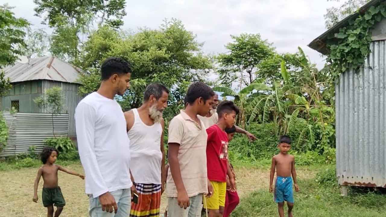 শাবল দিয়ে খুন করলো বাবাকে