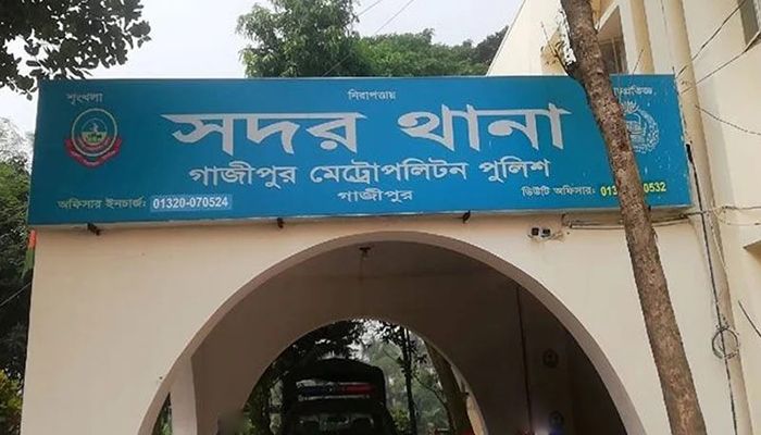 ১০ লাখ টাকা চাঁদা দাবির অভিযোগ, বিএনপির ১০ নেতা-কর্মীকে আটক