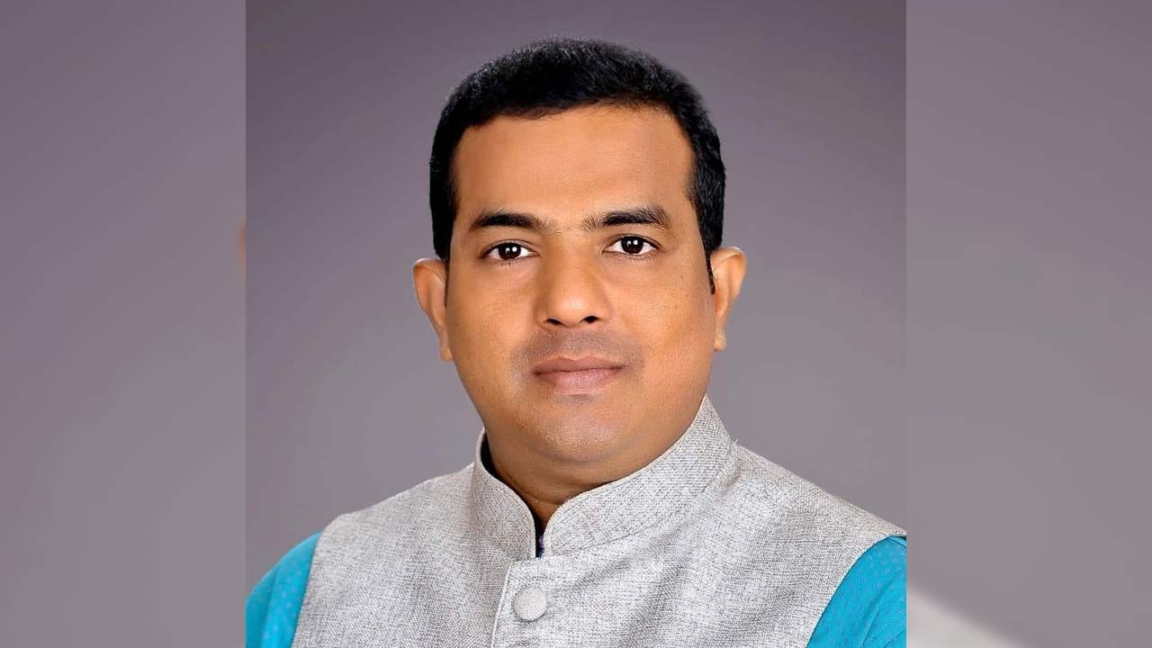 ভারতে পালাতে গিয়ে গ্রেপ্তার যুবলীগ নেতা