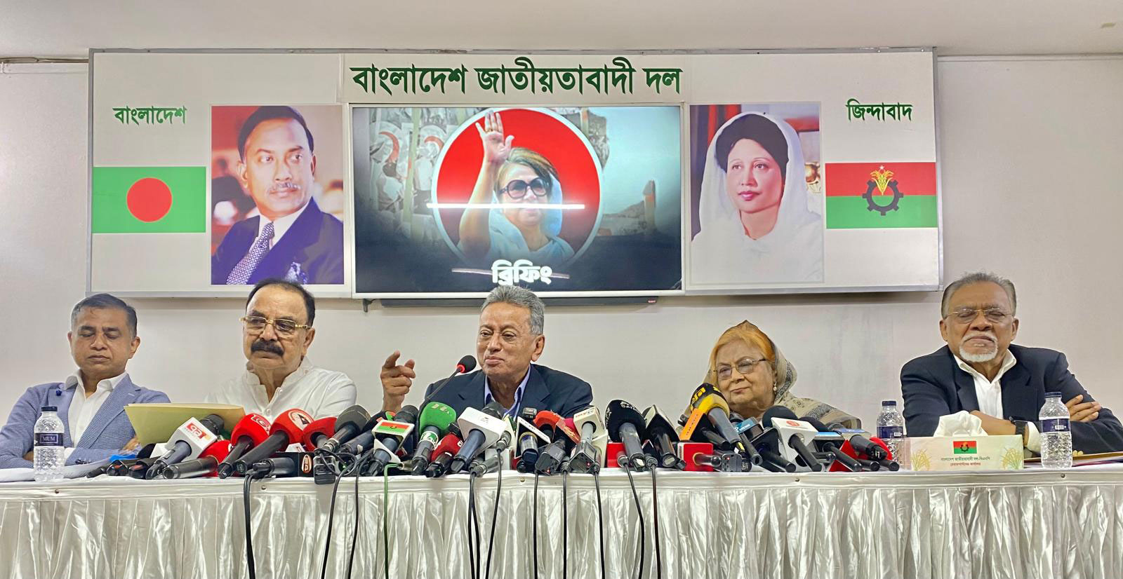 বাজেটে রাজনৈতিক দল ও জনগণের মতামত নেই: বিএনপি