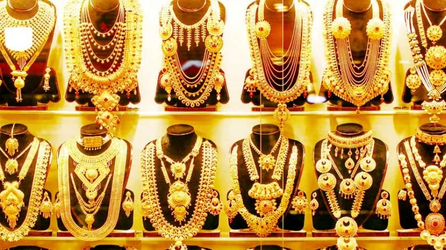 আজ স্বর্ণ কত দামে বিক্রি হচ্ছে?