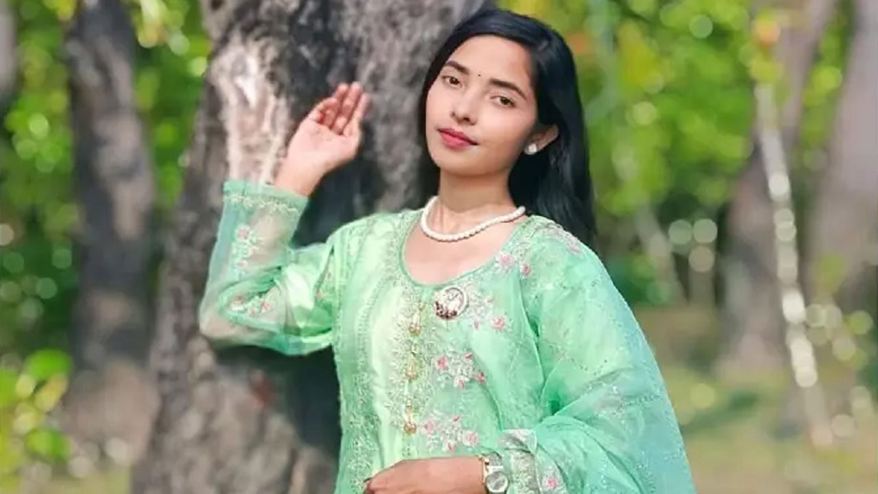 ভোলায় লঞ্চ থেকে পড়ে নিখোঁজ ছাত্রদল নেত্রীর মৃত্যু নিয়ে তোলপাড়