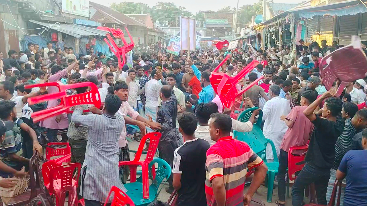 নোয়াখালীতে বিএনপির দুই গ্রুপের সংঘর্ষ