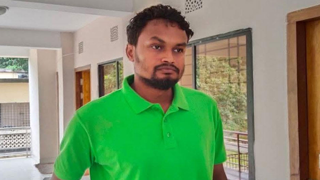 দুর্নীতির অভিযোগে সহযোদ্ধাদের হাতে অবরুদ্ধ সমন্বয়ক