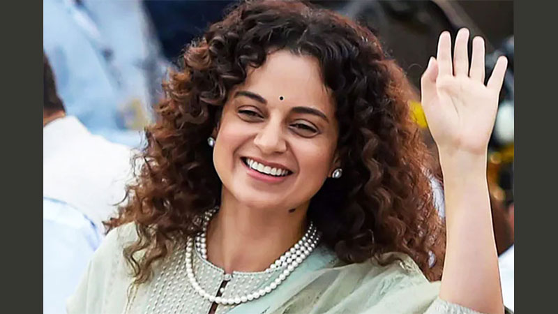 "নরেন্দ্র মোদী আমেরিকার প্রেসিডেন্টের বাপ" এক পোস্টে লেখেন কঙ্গনা