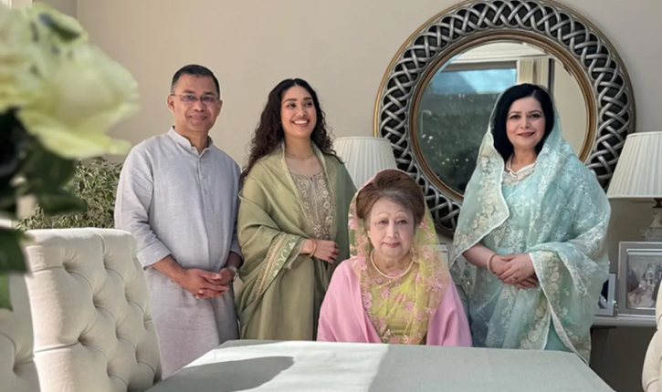 কাল দেশে ফিরছেন খালেদা জিয়া, পথে পথে অভ্যর্থনার প্রস্তুতি