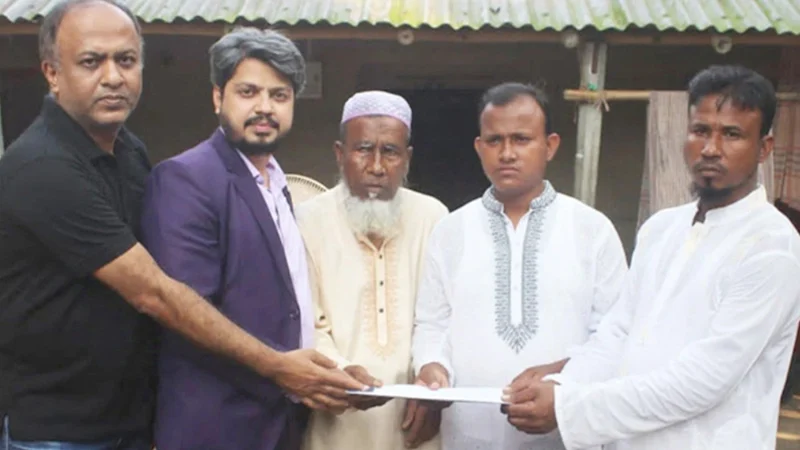 আবু সাঈদের দুই ভাই বসুন্ধরা গ্রুপের চাকরি ফিরিয়ে দিলেন